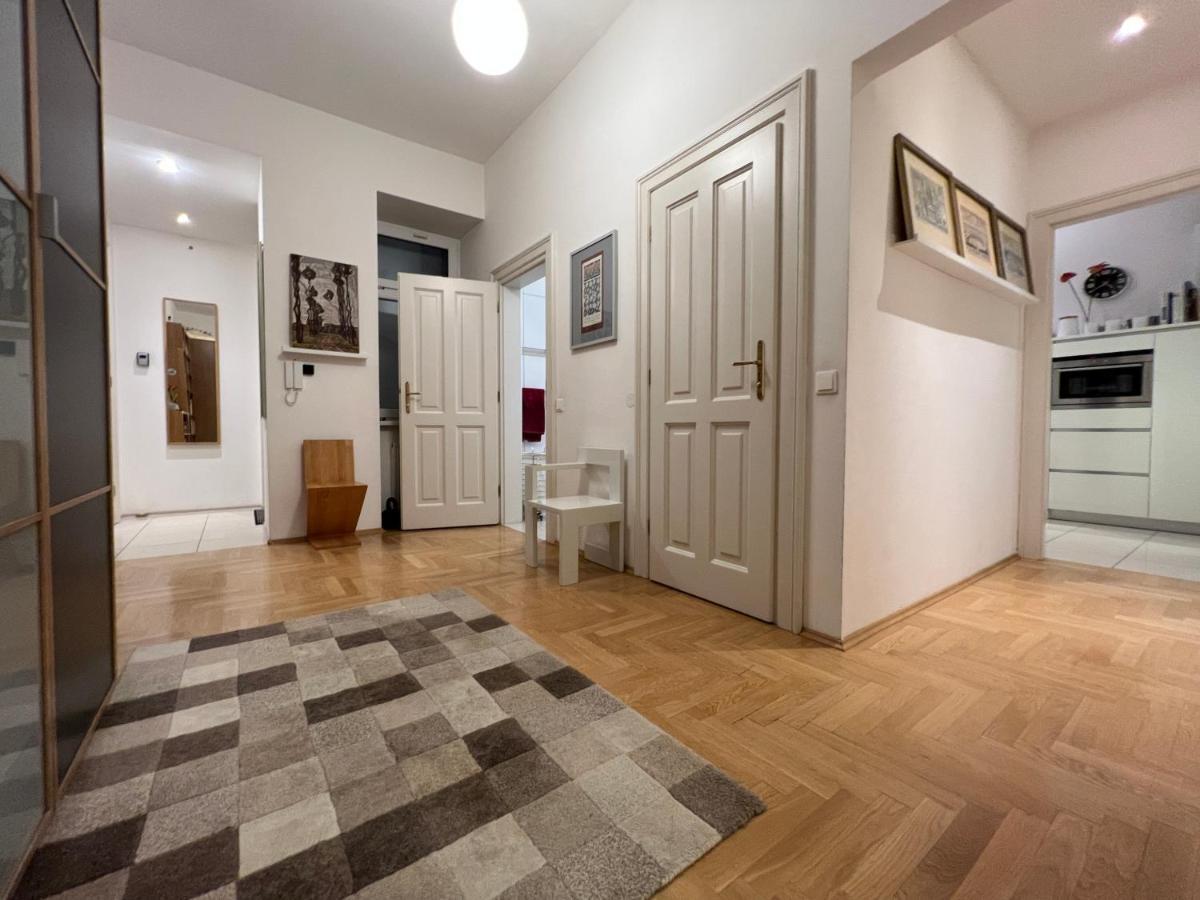 Apartament Design By Rabe - Kostenfreier Parkplatz & Netflix & Coffee-bar - Nahe Schloss Schoenbrunn Wiedeń