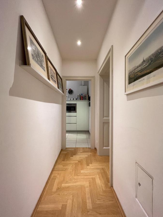 Apartament Design By Rabe - Kostenfreier Parkplatz & Netflix & Coffee-bar - Nahe Schloss Schoenbrunn *