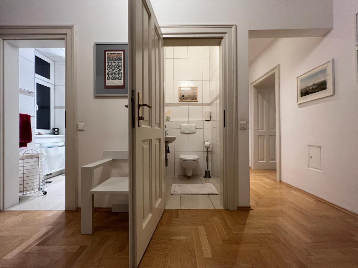 Apartament Design By Rabe - Kostenfreier Parkplatz & Netflix & Coffee-bar - Nahe Schloss Schoenbrunn